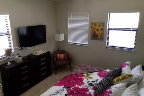 Copropriété à vendre à Doral, Floride: 3 chambres, 116.69 m2 № 2180711 - photo 17