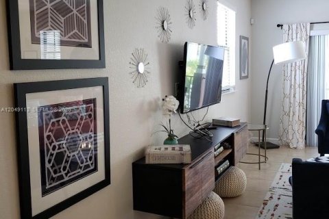 Copropriété à vendre à Doral, Floride: 3 chambres, 116.69 m2 № 2180711 - photo 23
