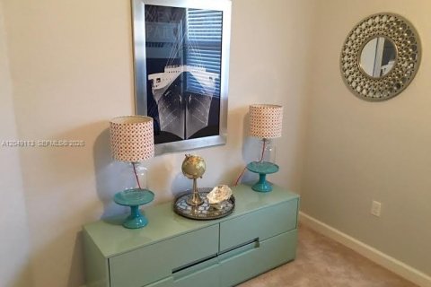 Copropriété à vendre à Doral, Floride: 3 chambres, 116.69 m2 № 2180711 - photo 15