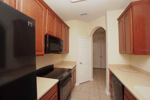 Condo in Orlando, Florida, 3 bedrooms  № 1902108 - photo 5
