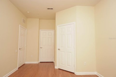 Condo in Orlando, Florida, 3 bedrooms  № 1902108 - photo 10