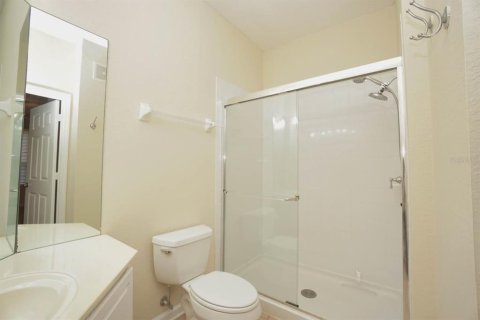 Condo in Orlando, Florida, 3 bedrooms  № 1902108 - photo 11