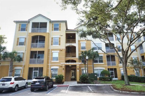 Condo in Orlando, Florida, 3 bedrooms  № 1902108 - photo 1