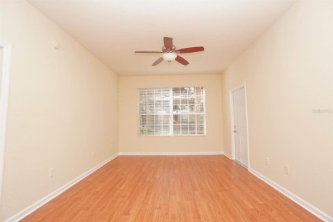 Condo in Orlando, Florida, 3 bedrooms  № 1902108 - photo 7