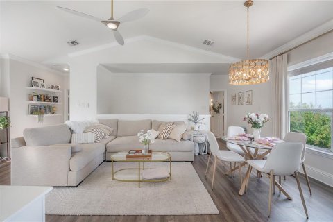 Copropriété à vendre à Tampa, Floride: 1 chambre, 83.89 m2 № 2437379 - photo 2