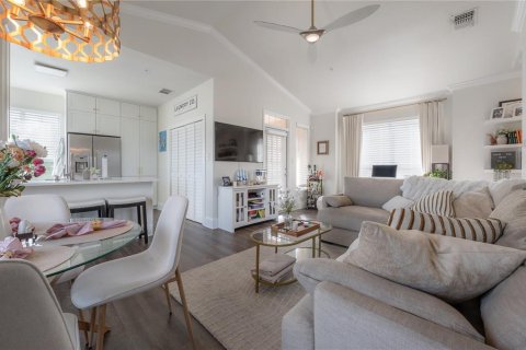 Copropriété à vendre à Tampa, Floride: 1 chambre, 83.89 m2 № 2437379 - photo 8