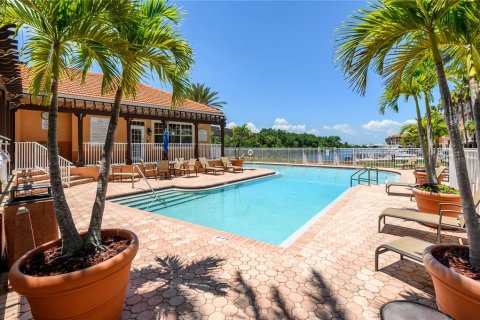 Copropriété à vendre à Tampa, Floride: 1 chambre, 83.89 m2 № 2437379 - photo 26