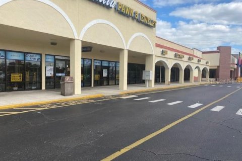Commercial property in Orlando, Florida 92.9 sq.m. № 1870980 - photo 8