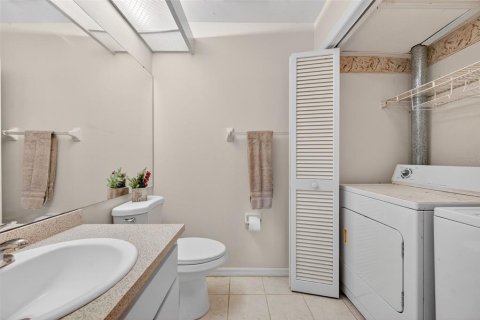 Condo in Tampa, Florida, 3 bedrooms  № 1878120 - photo 25