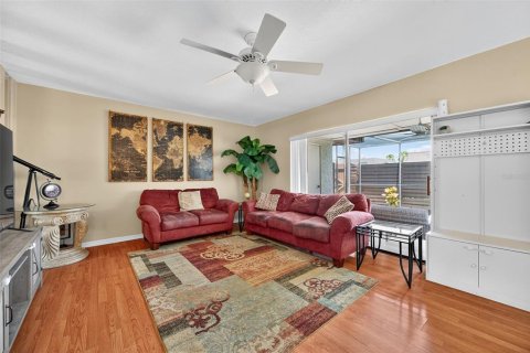 Condo in Tampa, Florida, 3 bedrooms  № 1878120 - photo 10