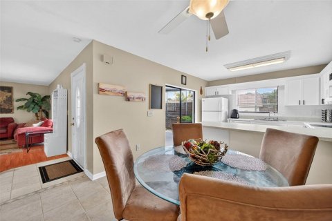 Condo in Tampa, Florida, 3 bedrooms  № 1878120 - photo 22