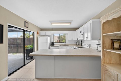 Condo in Tampa, Florida, 3 bedrooms  № 1878120 - photo 18