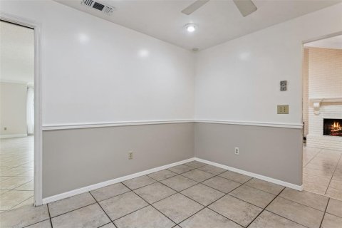 Villa ou maison à vendre à Longwood, Floride: 4 chambres, 233.46 m2 № 2398686 - photo 15