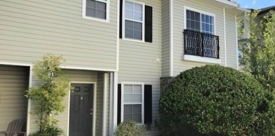 Condominio en Gainesville, Florida, 2 dormitorios  № 2091980