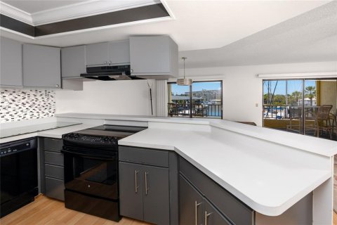 Condominio en venta en South Pasadena, Florida, 1 dormitorio, 85.47 m2 № 1248233 - foto 14