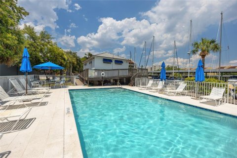 Condominio en venta en South Pasadena, Florida, 1 dormitorio, 85.47 m2 № 1248233 - foto 5