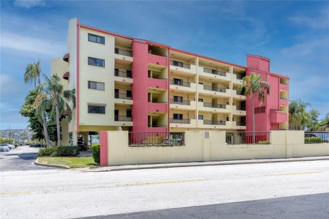 Condominio en venta en South Pasadena, Florida, 1 dormitorio, 85.47 m2 № 1248233 - foto 6