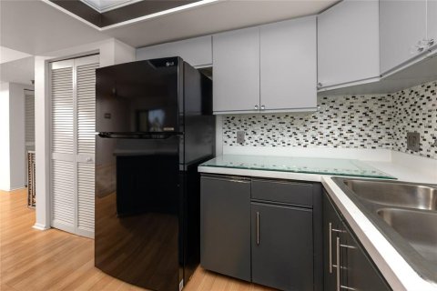 Condominio en venta en South Pasadena, Florida, 1 dormitorio, 85.47 m2 № 1248233 - foto 19