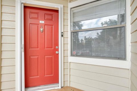 Condo in Kissimmee, Florida, 2 bedrooms № 2123638 - photo 2
