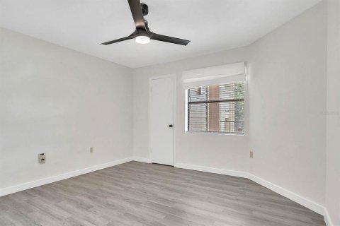 Condo in Kissimmee, Florida, 2 bedrooms № 2123638 - photo 15