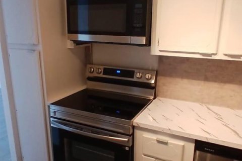Copropriété à louer à North Miami Beach, Floride: 1 chambre, 73.39 m2 № 2087850 - photo 13