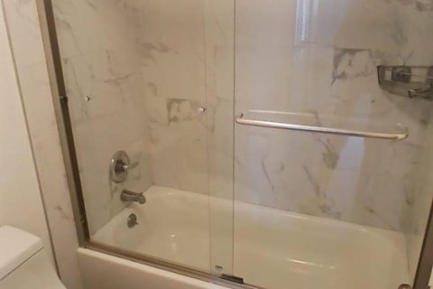 Copropriété à louer à North Miami Beach, Floride: 1 chambre, 73.39 m2 № 2087850 - photo 14
