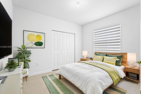 Villa ou maison à vendre à Miami, Floride: 3 chambres, 173.73 m2 № 2263743 - photo 23