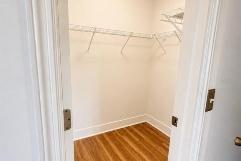 Condo in Apopka, Florida, 2 bedrooms  № 2151677 - photo 10