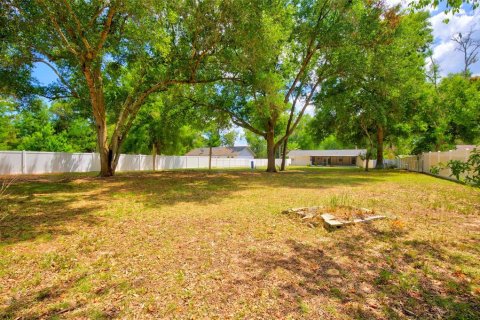 House in Ocala, Florida 3 bedrooms, 103.49 sq.m. № 2220216 - photo 12