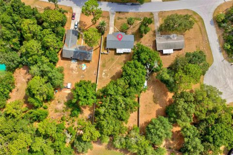 House in Ocala, Florida 3 bedrooms, 103.49 sq.m. № 2220216 - photo 15