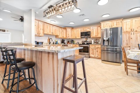 Casa en venta en Winter Haven, Florida, 3 dormitorios, 259.2 m2 № 1774827 - foto 17