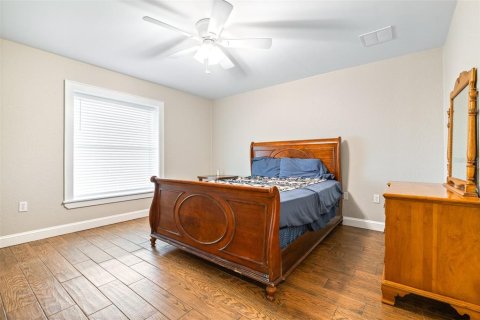 Casa en venta en Winter Haven, Florida, 3 dormitorios, 259.2 m2 № 1774827 - foto 29