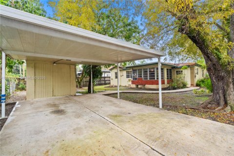 Купить виллу или дом в Майами, Флорида 4 спальни, 164.07м2, № 2048379 - фото 7