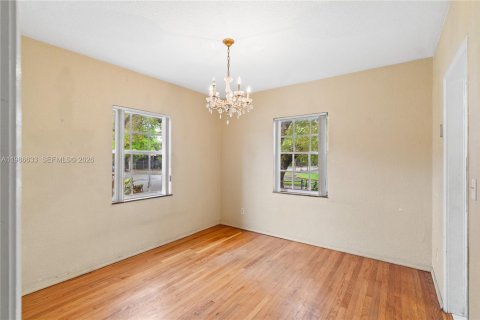 Купить виллу или дом в Майами, Флорида 4 спальни, 164.07м2, № 2048379 - фото 15