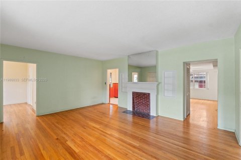 Купить виллу или дом в Майами, Флорида 4 спальни, 164.07м2, № 2048379 - фото 14