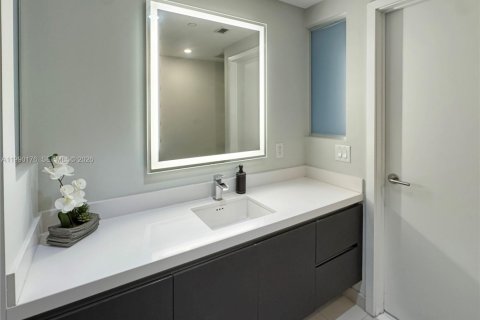 Снять в аренду кондоминиум в Майами, Флорида 61.87м2, № 2052274 - фото 15