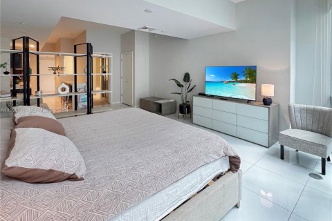 Снять в аренду кондоминиум в Майами, Флорида 61.87м2, № 2052274 - фото 4