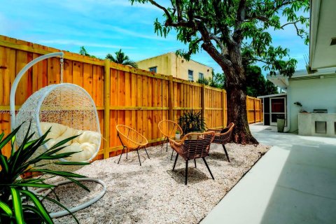 Immobilier commercial à vendre à Lake Worth, Floride: 477.89 m2 № 1963831 - photo 30