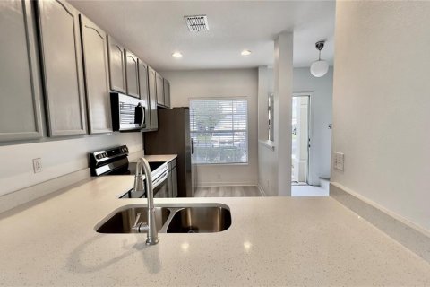 Copropriété à louer à Orlando, Floride: 2 chambres, 99.5 m2 № 2267325 - photo 12