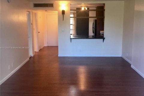 Copropriété à vendre à Aventura, Floride: 1 chambre, 67.82 m2 № 1960124 - photo 15