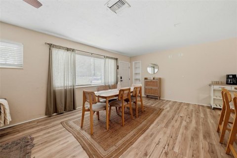 Villa ou maison à vendre à Saint Petersburg, Floride: 3 chambres, 125.6 m2 № 2133612 - photo 20