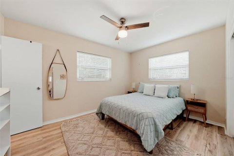 Villa ou maison à vendre à Saint Petersburg, Floride: 3 chambres, 125.6 m2 № 2133612 - photo 24