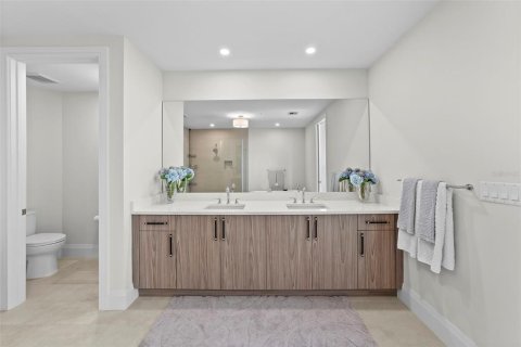 Condominio en venta en Tampa, Florida, 4 dormitorios, 269.04 m2 № 1846524 - foto 26