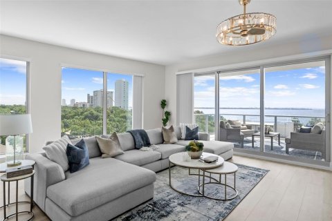 Condominio en venta en Tampa, Florida, 4 dormitorios, 269.04 m2 № 1846524 - foto 9