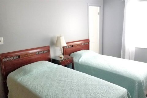 Condo in Bradenton, Florida, 2 bedrooms  № 1873005 - photo 17