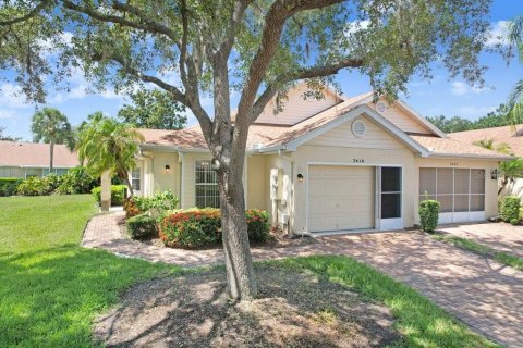 Condominio en venta en Sun City Center, Florida, 2 dormitorios, 116.03 m2 № 2231871 - foto 3