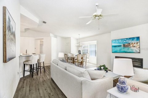 Condominio en venta en Sun City Center, Florida, 2 dormitorios, 116.03 m2 № 2231871 - foto 11