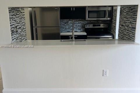Снять в аренду кондоминиум в Майами, Флорида 2 спальни, 99.78м2, № 1952971 - фото 10