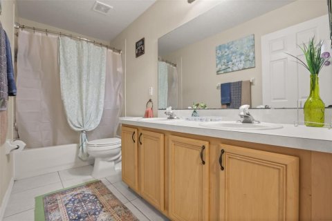 Casa en venta en Winter Springs, Florida, 4 dormitorios, 224.36 m2 № 2131354 - foto 25