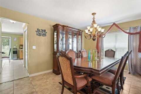 Casa en venta en Winter Springs, Florida, 4 dormitorios, 224.36 m2 № 2131354 - foto 7